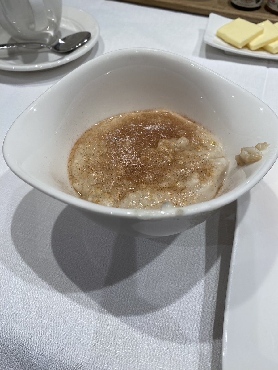 Some porridge - breakfast of champions in my family- to fuel up for my adventures today! It always powers me through to lunch time!❤️💪👍<a href="/MyPeakChallenge/">My Peak Challenge</a> <a href="/SamHeughan/">Sam Heughan</a> <a href="/RoadtripPeakers/">RoadtripPeakers</a> <a href="/FoodiePeakers/">FoodiePeakers</a> <a href="/SoFlPeakers/">SoFlPeakers</a>