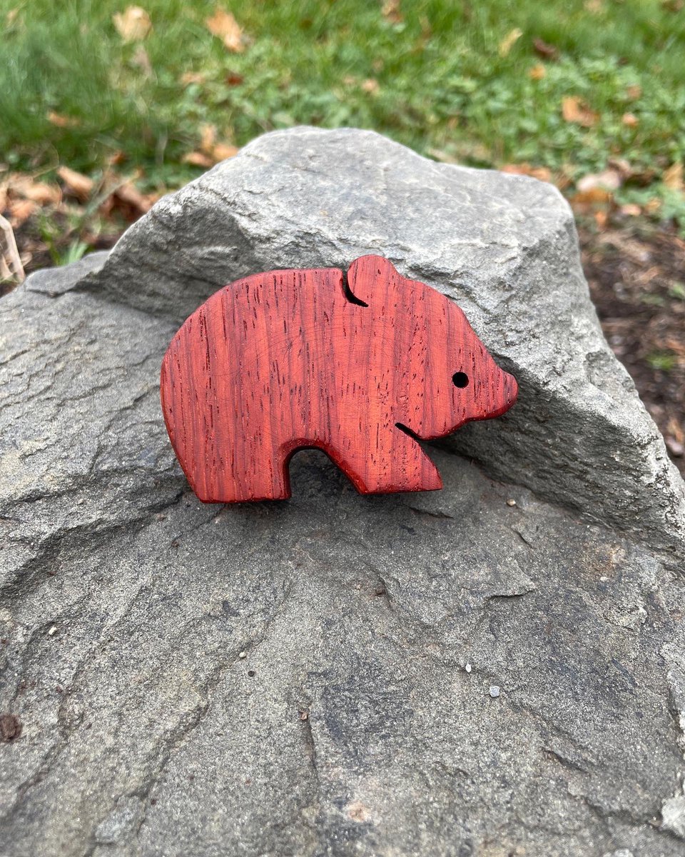 Practicing with the scroll saw! These bears are only the beginning. Please contact us for more info. Its never too early to start your Holiday shopping!
#smallbusiness #woodshop #woodworking #wood #madeinusa #supportsmallbusiness #supportlocal #custom #accessories #holiday #gift