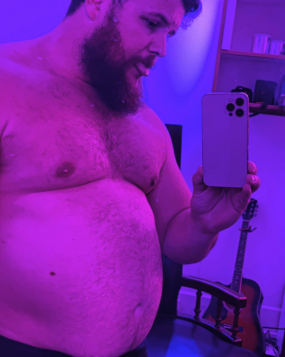 BurliDesign's tweet image. Happy Wednesday :)