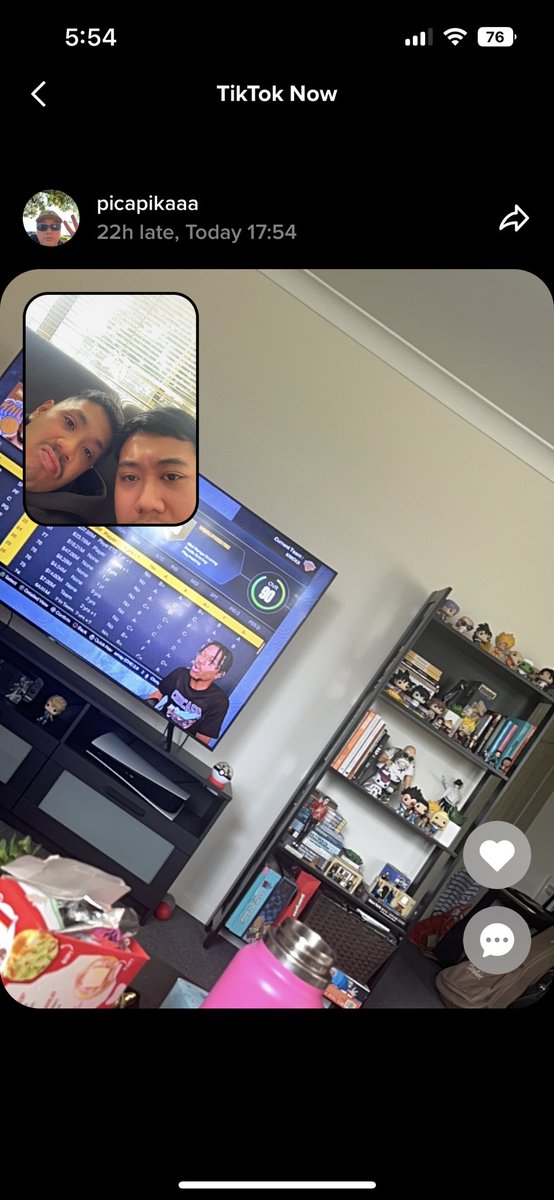 picapikaaa's tweet image. TikTok has a BeReal feature now…