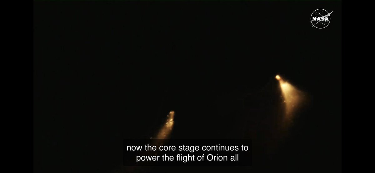 ApuntesCiencia's tweet image. Hoy es un día histórico para la exploración espacial. El cohete #SLS de @NASA_es ha despegado hace unos minutos para llevar a cabo la misión #Artemis1, la primera del programa #Artemisa con el que la humanidad volverá a la #Luna 🚀 🌖