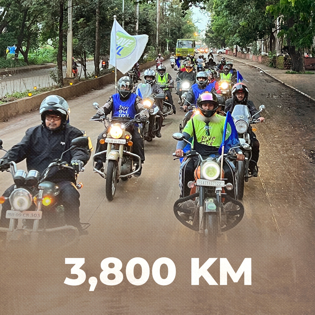cpsavesoil's tweet photo. Ride for Soil has swept across India taking #SaveSoil to all the different regions of the country. Bikers in the west of India held 56 events and touched over 14,000 people.
#ConsciousPlanet

Action now. https://t.co/z6MmqLY2lE https://t.co/YhaCQBRL0x