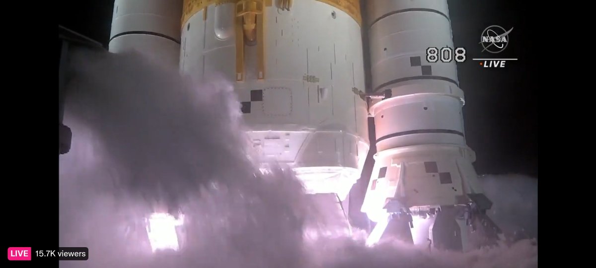fredHeller1's tweet photo. Artemis launched!
We are in orbit waiting for solar panels deployment
#Artemis1 #perfectlaunch https://t.co/sfajh9hoP4