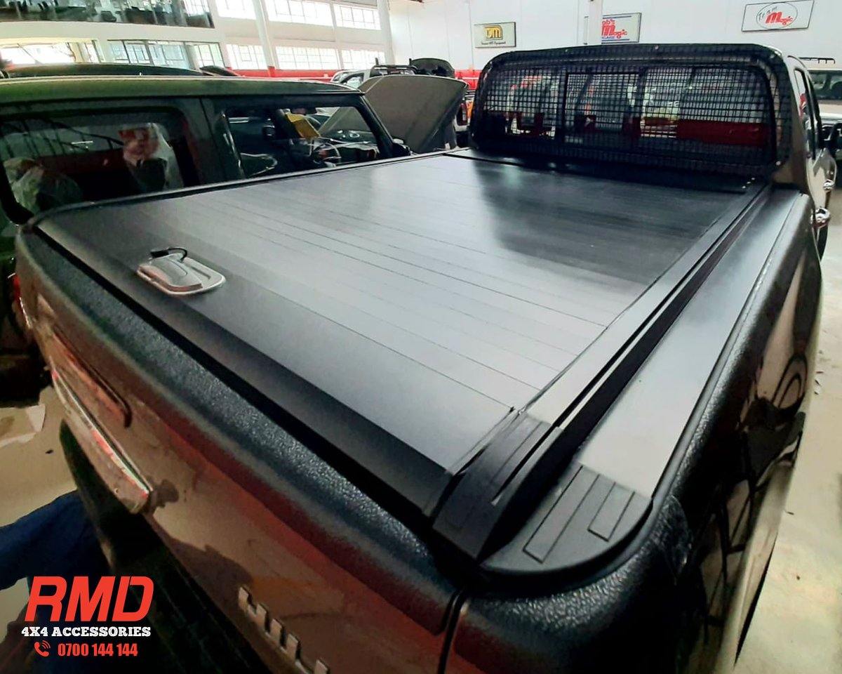 TEAMMAGICGLOBAL's tweet photo. A Retractable Roller Lid gives you options that work for you and whatever you carry. Helps keep your items away from water, dust and other elements giving you total confidence during the duration of your travels.
#RobsMagic #VehicleAccessories #SpecialOffer #Offers2022 https://t.co/i3XN9orCrW