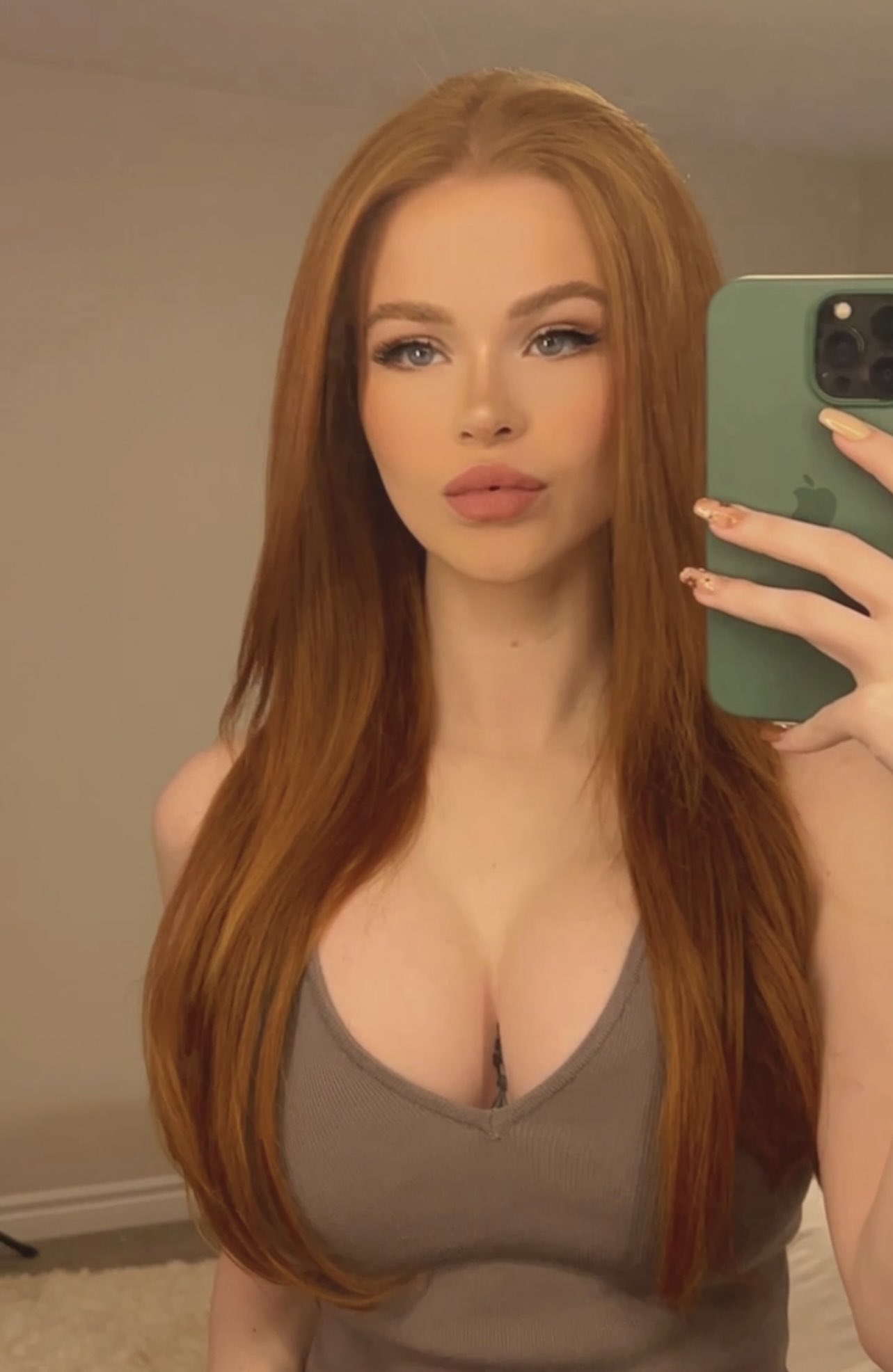 Faith 🌼 on Twitter: "I’m live 💗👇 https://t.co/Qcs0eWeF8e https://t.co