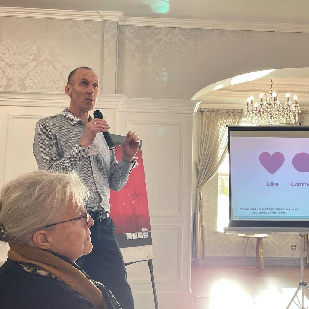 meaapni's tweet image. Robin from University of Birmingham presenting at our #IMPACTDemonstrator  #WorldCafeEvent