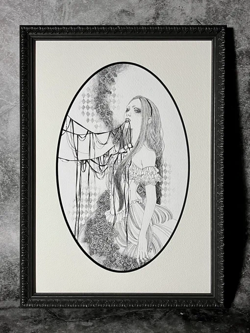 額に入れると格好良くなりました。

12月10日～12月25日gallery Green &amp; Garden (@greenandgarden)さんでの展示「LoveSexDeath～white rabbit」へ参加させて頂きます。

#ペン画 #丸ペン #絵 #art #illustration #drawing #penandink #mappingpen 