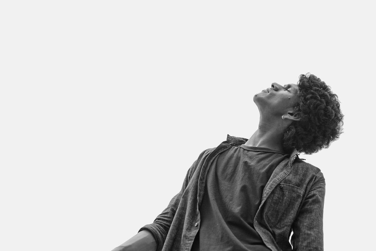 TamilPeteru's tweet photo. #Kalagakaran Photoshoot Stills❤️‍🔥
Listen to Kalagakaran Now⏩ https://t.co/O0ZLI8dNva

Photography Credit - #Sethuraman Cinematographer

#spotify #wynk #song #jiosaavan #Apple #iTunes #AppleMusicLive #streaming https://t.co/bfWE67ObOr