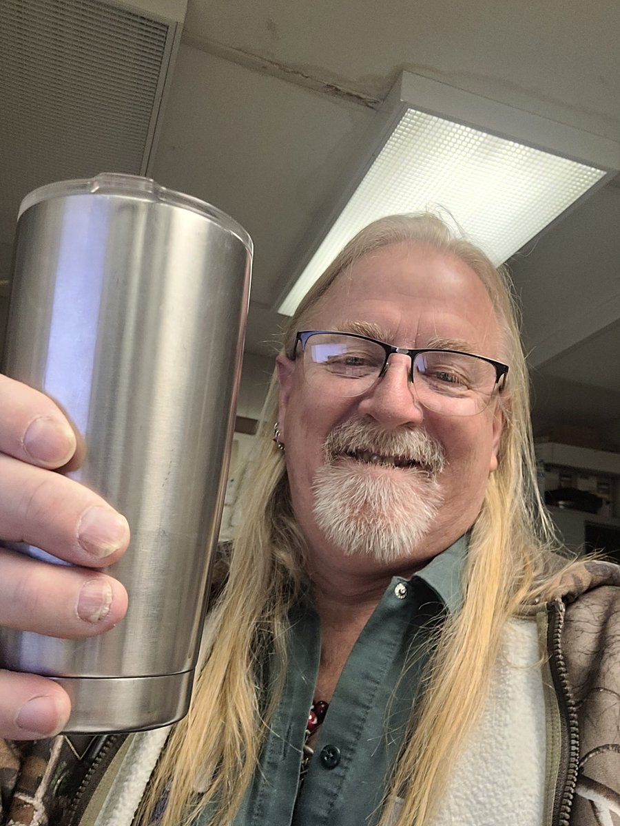 Morning!! Coffee in hand <a href="/MikeRicksecker/">Mike Ricksecker</a> <a href="/mikeg_WC/">Mike G.</a>