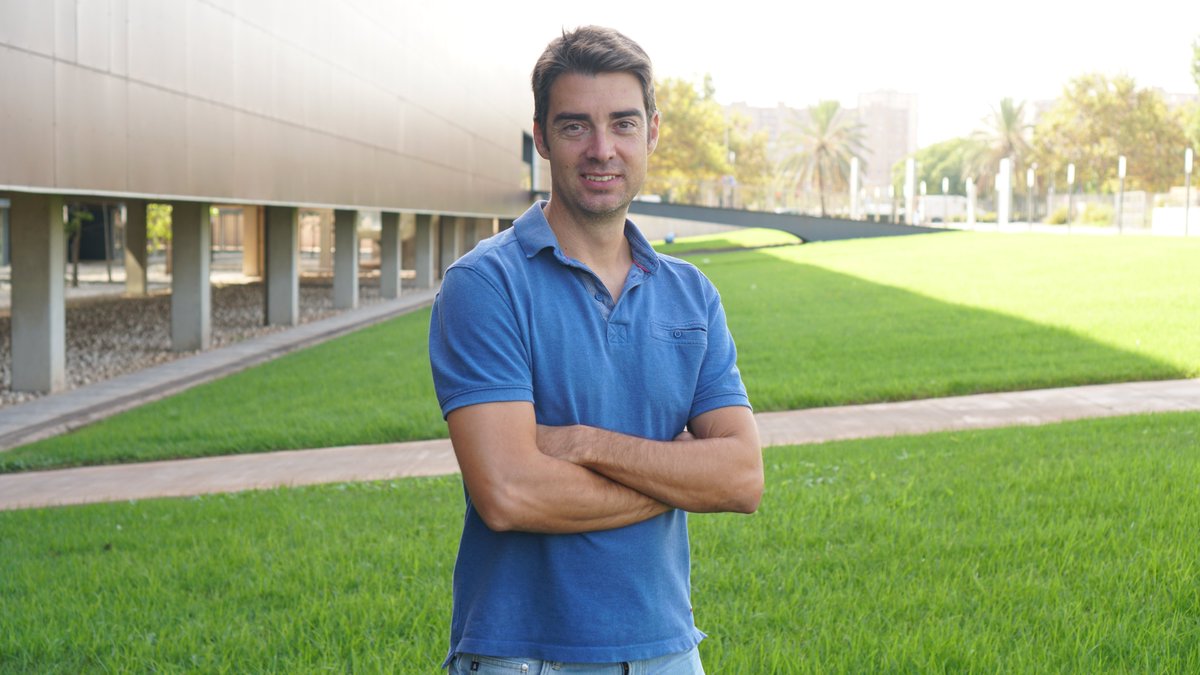 UPV's tweet photo. 🎓 Esto es #OrgulloUPV 🎓

👨‍🔬 Avelino Corma, @AmparoChiralt, Hermenegildo García y @GuanterLuis, de la @UPV, se encuentran, un año más, entre el personal investigador más influyente de todo el mundo en sus respectivas áreas, según la #HighlyCited2022 

👏 ¡Enhorabuena! 👏 https://t.co/Nkb8xhndQ7