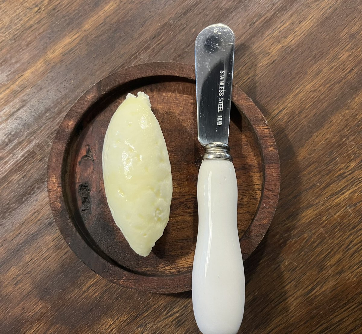 hashdiner's tweet photo. I don't care how good your breakfast is, if you make me struggle with a  Lakeland butter "portion" before I get stuck-in I will be downcast.
Here's what we do! It makes more trips to the table, more washing-up &amp; more expense but we figure people appreciate it!? https://t.co/YrAB20JhHx