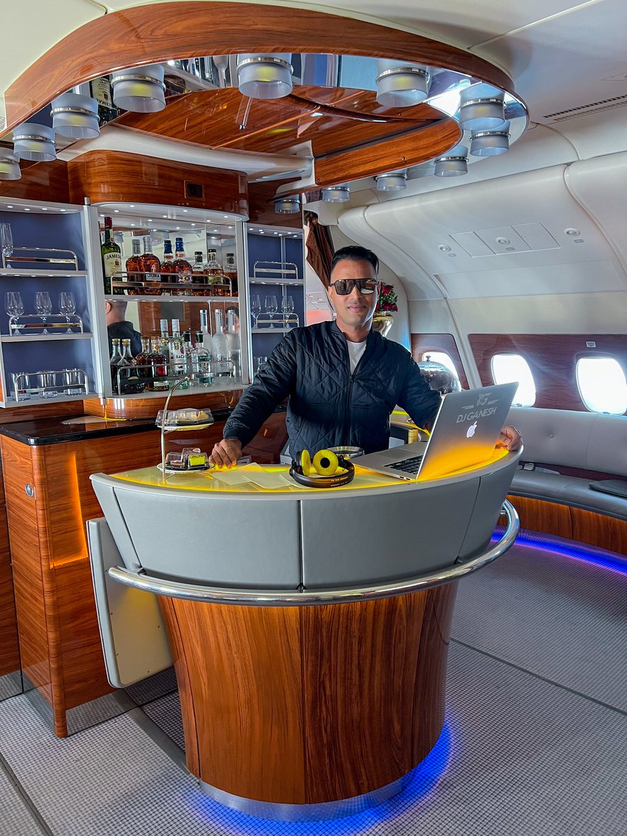 Literally making new mashups around the world! 🌎 ✈️
<a href="/emirates/">Emirates</a> this Deck looks Amaze <a href="/Sennheiser/">Sennheiser</a> #Emirates #businessclass #flights #charterplane #A380 #inflight #dj #privateplane #djganesh