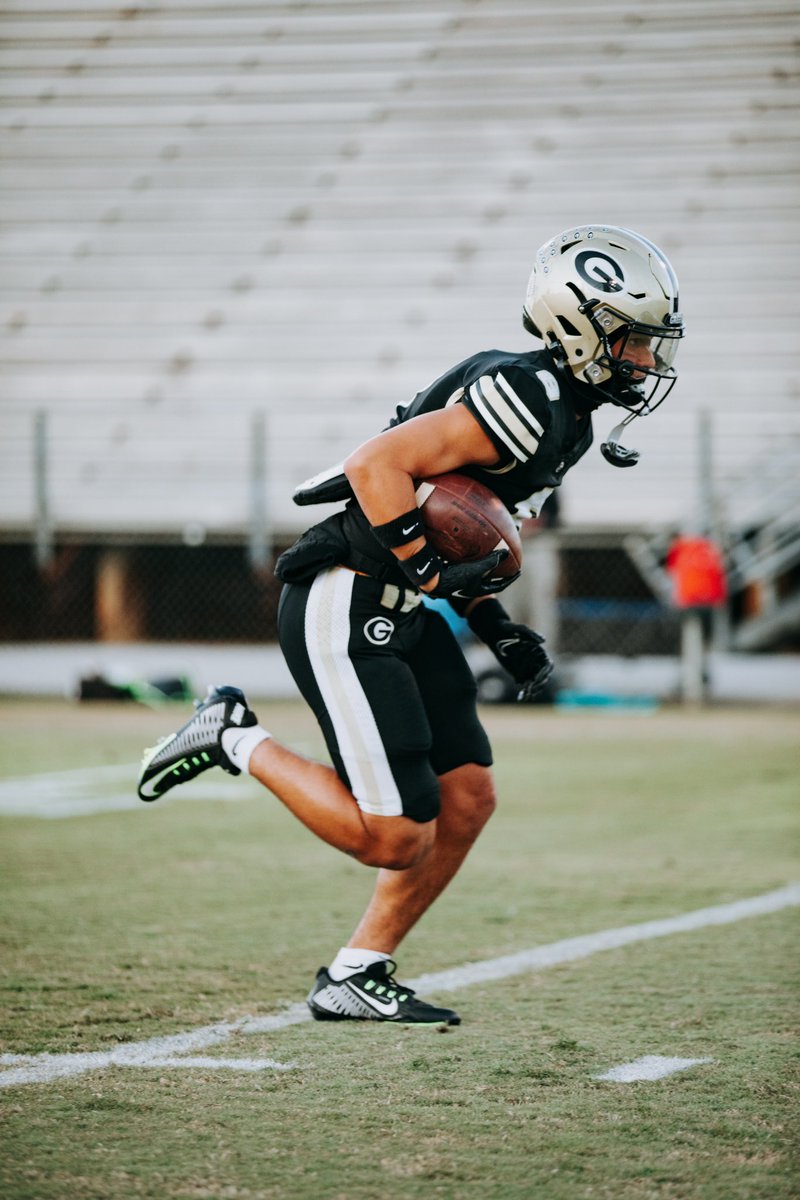 Junior season highlights ⬇️⬇️⬇️
<a href="/GreerRecruits/">Greer Football</a> <a href="/phenompreps/">Phenom Preps</a> <a href="/HighSchoolBlitz/">High School Blitz</a> <a href="/twilkes13/">Thomas Wilkes</a> 

hudl.com/v/2JJSHt