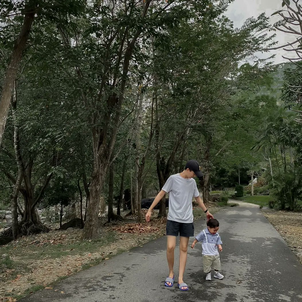 She didn't change. She just grew up.👶

#คําคม #คําคมความรู้สึก #คําคมชีวิต #แคปชั่น #แคปชั่น2021 #แคปชั่นภาษาอังกฤษ #แคปชั่นความรู้สึก #แคปชั่นตลก #แคปชั่นธรรมชาติ #แคปชั่นน่ารัก #แคปชั่นภาษาอังกฤษ #แคปชั่นอ่อย #แคปชั่นเด็ด #แคปชั่นโดนๆ #แคปชั่นเสี่ยว #ธรรมชาติ