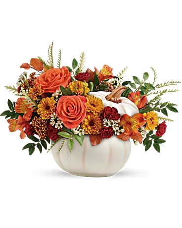 flowersofkw's tweet photo. Pumpkins aren't just for Halloween! Add beautiful autumn warmth and charm to your #Thanksgiving with the Enchanted Harvest Bouquet.
#fallflowers #thanksgivingflowers #tablecenterpieces #holidayflowers #flowersofkingwood #kingwoodflorist #flowerdelivery https://t.co/0fWBPHvdpB https://t.co/3FXsBZbcQL