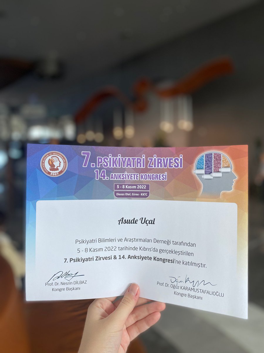Mefclinical's tweet photo. MEF Üniversitesi Psikoloji Bölümü mezunu Asude Uçal ve MEF Üniversitesi Psikoloji Bölümü Öğretim Görevlisi Aliye Canan Taşlıoğlu Sayıner tarafından yürütülen araştırmanın posteri 7. Psikiyatri Zirvesi &amp; 14. Anksiyete Kongresi’ndeydi @Muhammed__Sahin @MEFPsychology https://t.co/2gSlfUwIJc
