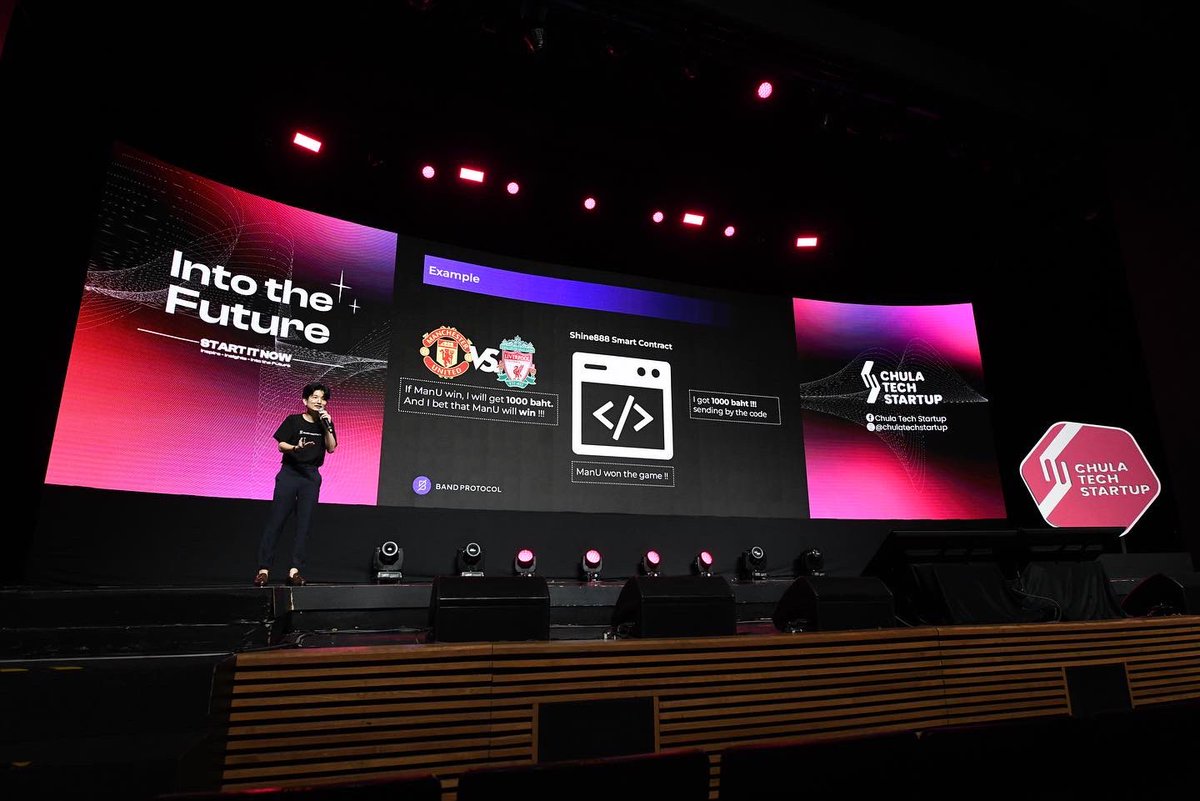 pzshine's tweet image. It&apos;s an honor to be invited as one of the speakers at &quot;Start It Now 2022&quot; hosted by Chula Tech Startup, so I got a chance to share blockchain industry insights and inspire even more Thai young generation to join this exciting industry. Shifting into this #web3 future starts now!