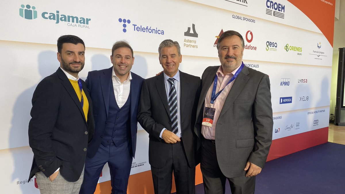 jdavalosanchez's tweet photo. #CeoCongressMurcia. Liderazgo responsable y comprometido. Cita obligada hoy en Murcia. https://t.co/5EfFcUjgCc