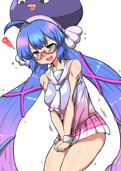 #ウナちゃんウキウキウェンズデー 
今日の子供時代サイズの服です、ちゃんと成長してそうですね!! 