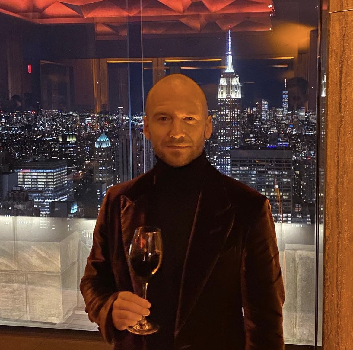 Celebrity: yo today is a casual interview day right?

Their manager: uhhhh

The interviewer: