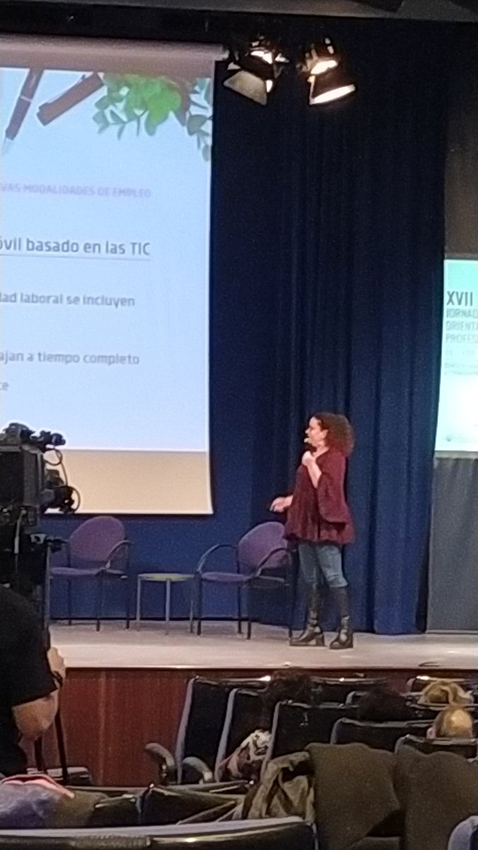 "De que permanezcamos actualizados va a depender las oportunidades que podamos ofrecer a nuestras personas orientadas" <a href="/LaraVidalGlez/">Lara Vidal</a> Dixit. 
#orientAragon22