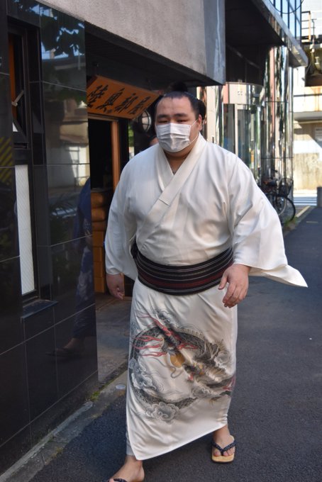 鶴竜力三郎 の評価や評判 感想など みんなの反応を1日ごとにまとめて紹介 ついラン