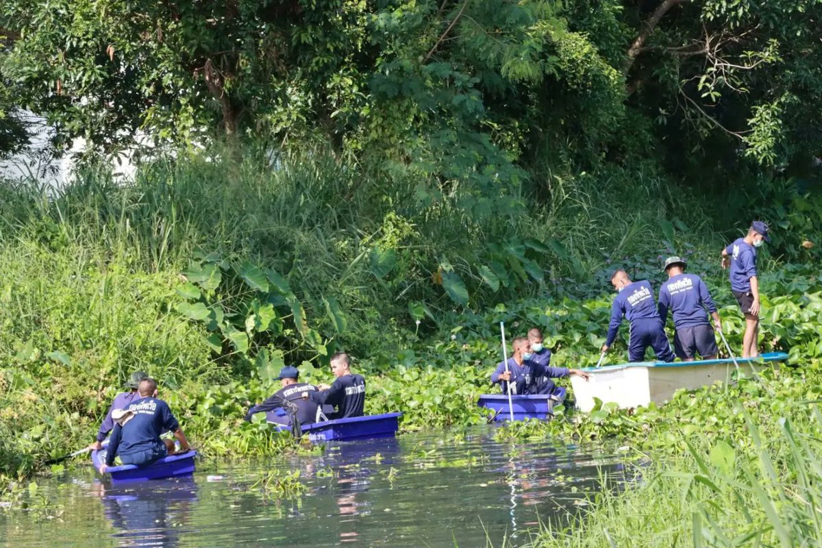 pr_nac2's tweet photo. ทัพเรือภาคที่ ๒ จัดกิจกรรมบำเพ็ญสาธารณประโยชน์โดยการพัฒนาคูน้ำภายในหน่วย เนื่องในวันกองทัพเรือ ประจำปี ๒๕๖๕ 
#ทัพเรือภาคที่๒ 
#กองทัพเรือที่ประชาชนเชื่อมั่นและภาคภูมิใจ
#TheTrusted Navy https://t.co/XDTfITzm1Z