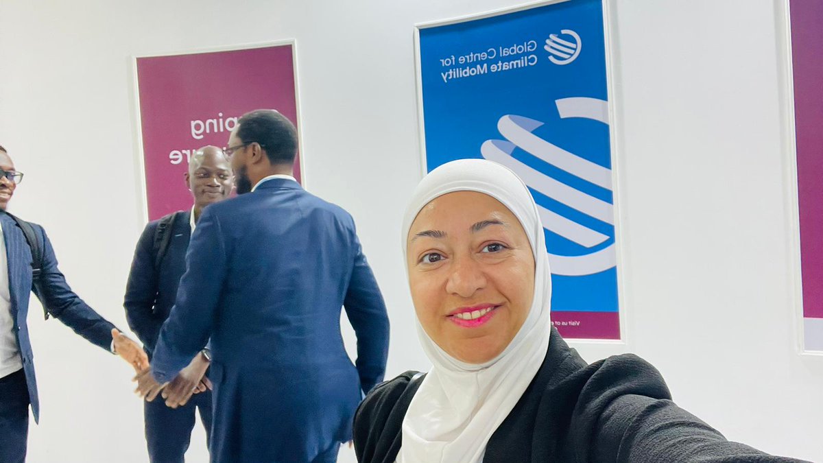 GrnRefugees's tweet photo. our delegates at @COP27P attended today session panel @And_Harper ,advocating for meaningful participation "Relationship and partnership is the key for better strategy ( but is the affected community are there? or seen as an equal partner or still seen as beneficiaries ?" https://t.co/YWLJotnzg1