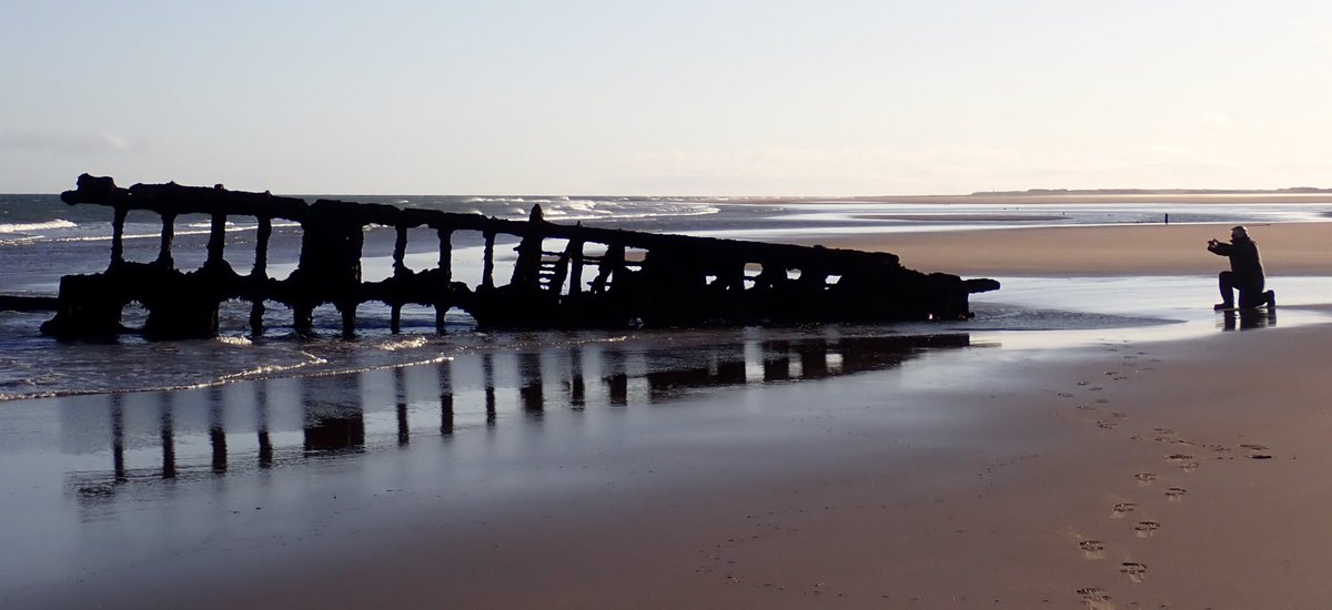 LancasterJane13's tweet photo. Two years ago we walked to Goswick shipwrecks at a mega low Springtide. We walked six miles which felt like sixteen! Itβs a great walk but tahr snacks and check the tide is low! #formercoastguard #goswick #berwickshire #shipwrecks #NORTHUMBERLAND @northcoastaonb @PatrickNorris1 https://t.co/SYJ1LXkgNC