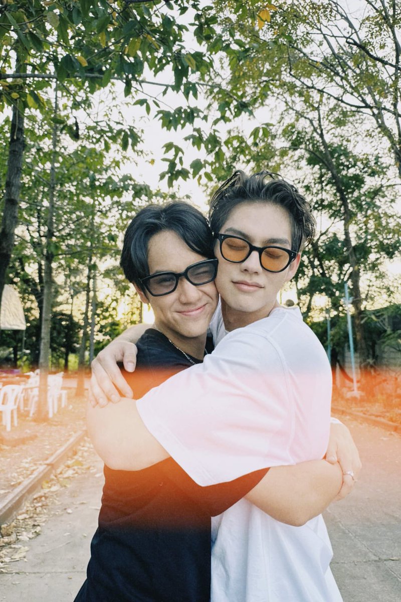 korapachh's tweet photo. @fessthai eheheh https://t.co/zp5fpORXxN