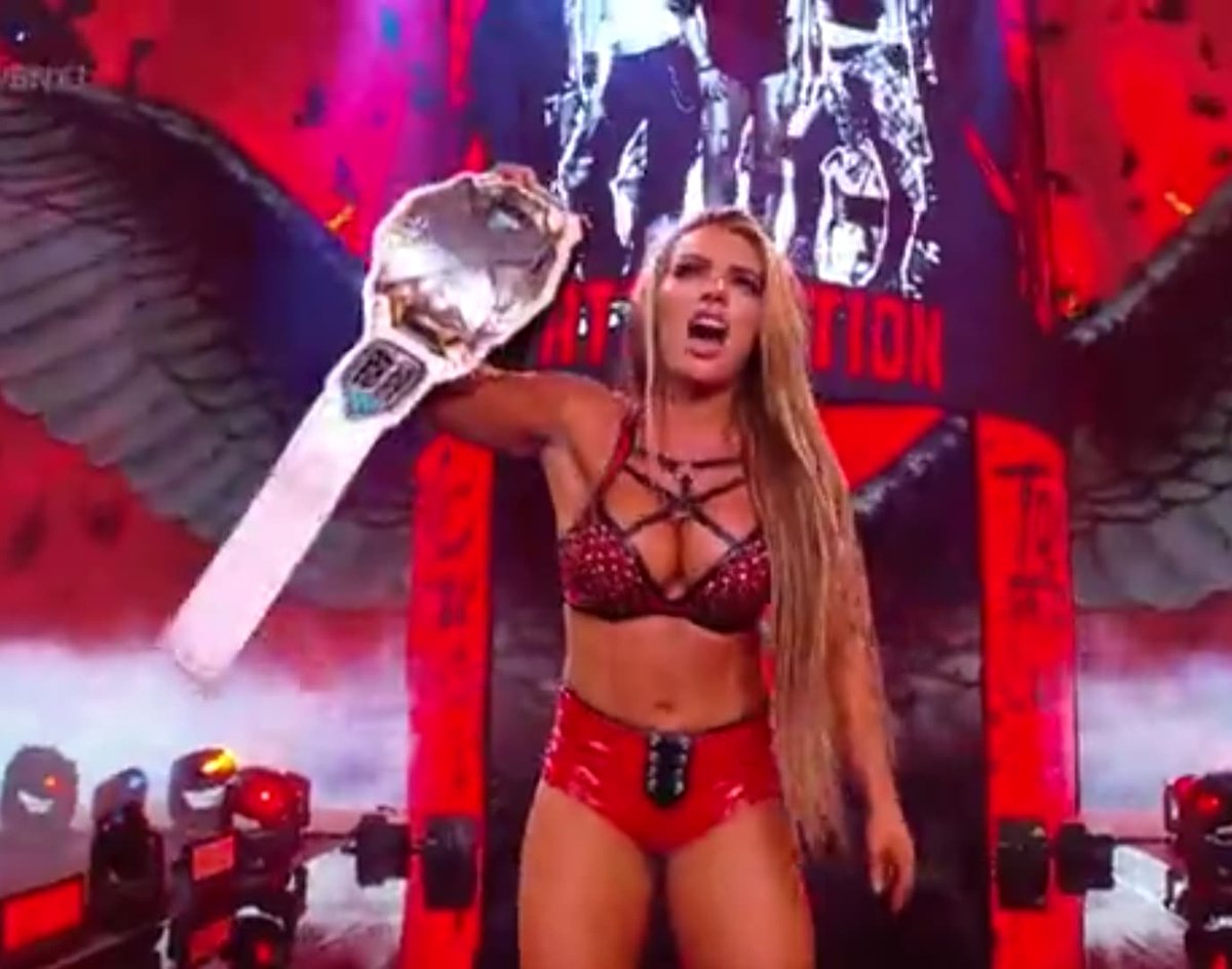 EwanECW's tweet photo. AND STILL
#wwe #wwewomenschampion #wwenxt #nxtwomenschampion #womenswrestler #womenswrestling #nxtwomenstagteamchampions #toxicattraction #fireanddesire #damandyzdonutz #absolutionwwe #mandyrose #mandysacs #toxicattraction #nxtukwomenschampion #lastwomanstandingmatch #andstill https://t.co/cs3a2zmDAm