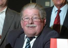 BFC_ExPlayers's tweet photo. Happy 75th Birthday today to former Pool midfielder .... Bobby Kerr

Hope you have a great day Bobby !
👍😆🎂⚽️🍊🏴󠁧󠁢󠁳󠁣󠁴󠁿

#TopMan 
#TheLittleGeneral 
#SunlunsFACWinningCaptain https://t.co/6nxJ6NVNDX