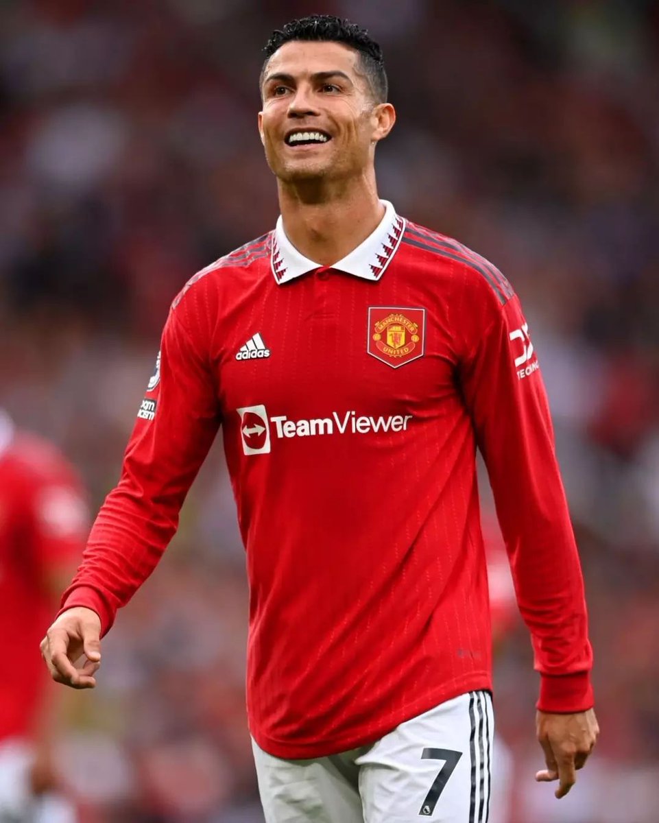 Bu alemde saygısızlık bir defa yapılır... 👑#CristianoRonaldo