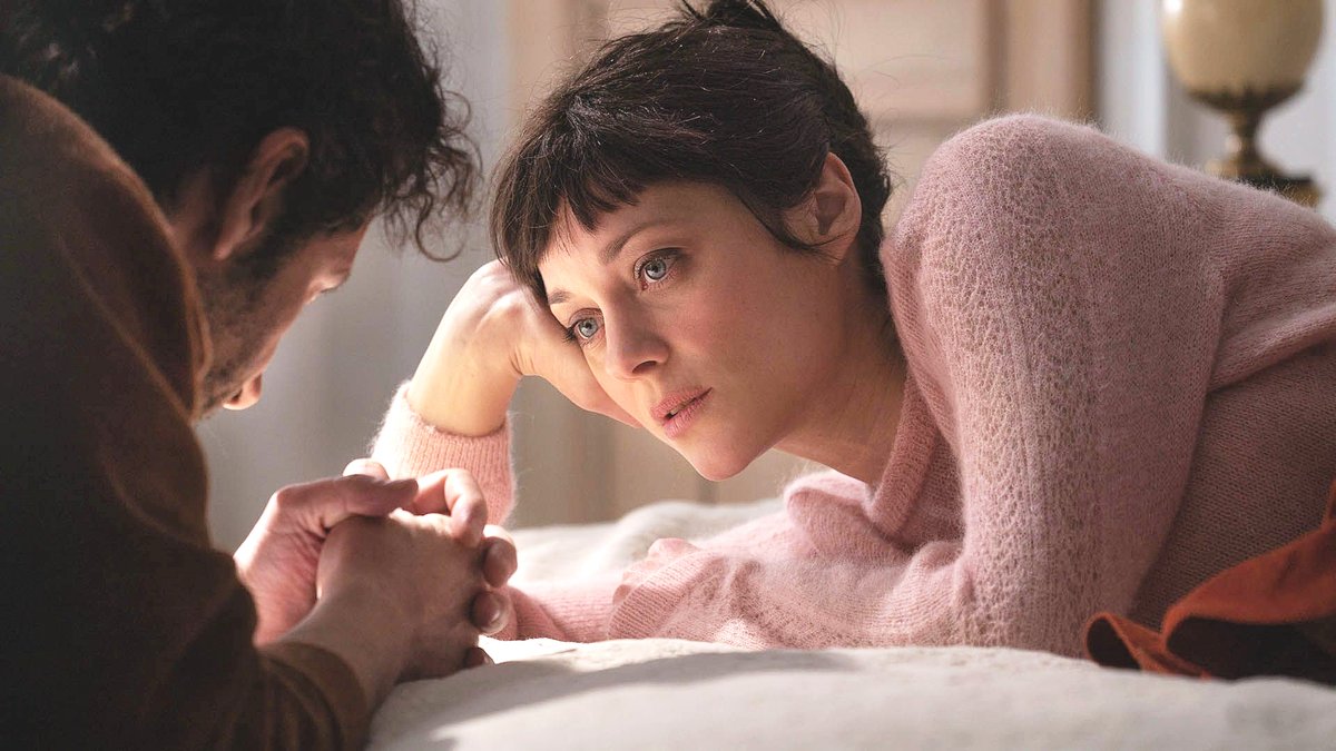 #Win tickets for the @afdublin #screening at @IFI_Dub #French #Film #Festival, 'Brother and Sister' starring Marion Cotillard, on Tuesday 22 November 8.30pm! To enter the #competition, simply #Like & #Retweet! Special €10 rate for AF Members – More info: bit.ly/3AjkYlt