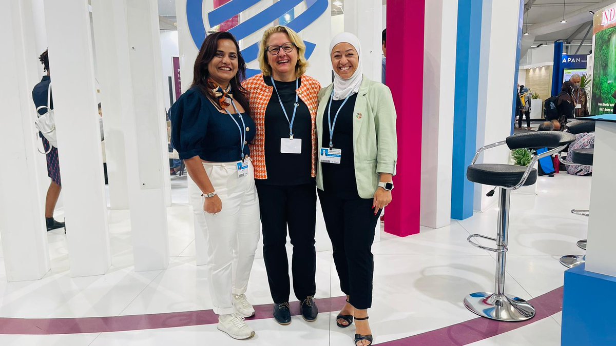 GrnRefugees's tweet photo. It's been a week that our delegates at @COP27P advocating and connecting the gap of meaningful participation of refugees voices stay tuned as we are making sure #nothingaboutuswithoutus 
#ClimateAction #ClimateActionNow our ll redefine #LossAndDamage #inclusion4all https://t.co/mqpKLEhU9B