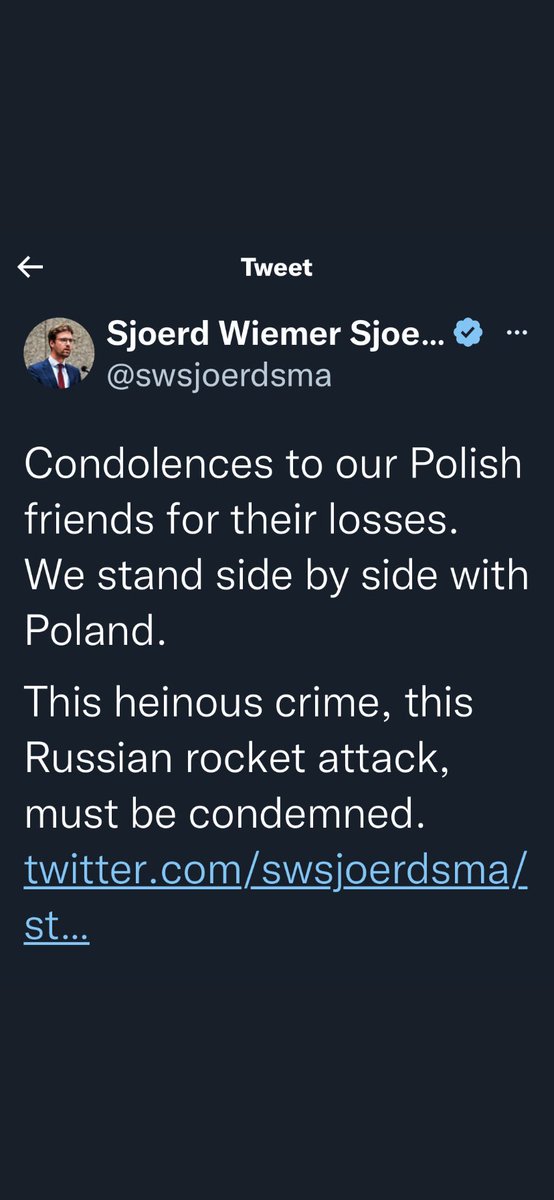 Onze vriend Sjoerd heeft per abuis zijn tweet verwijderd. Als wij hem nou nog even MASSAAL delen dan kan hij hem opslaan en bewaren voor de geschiedenis boekjes!