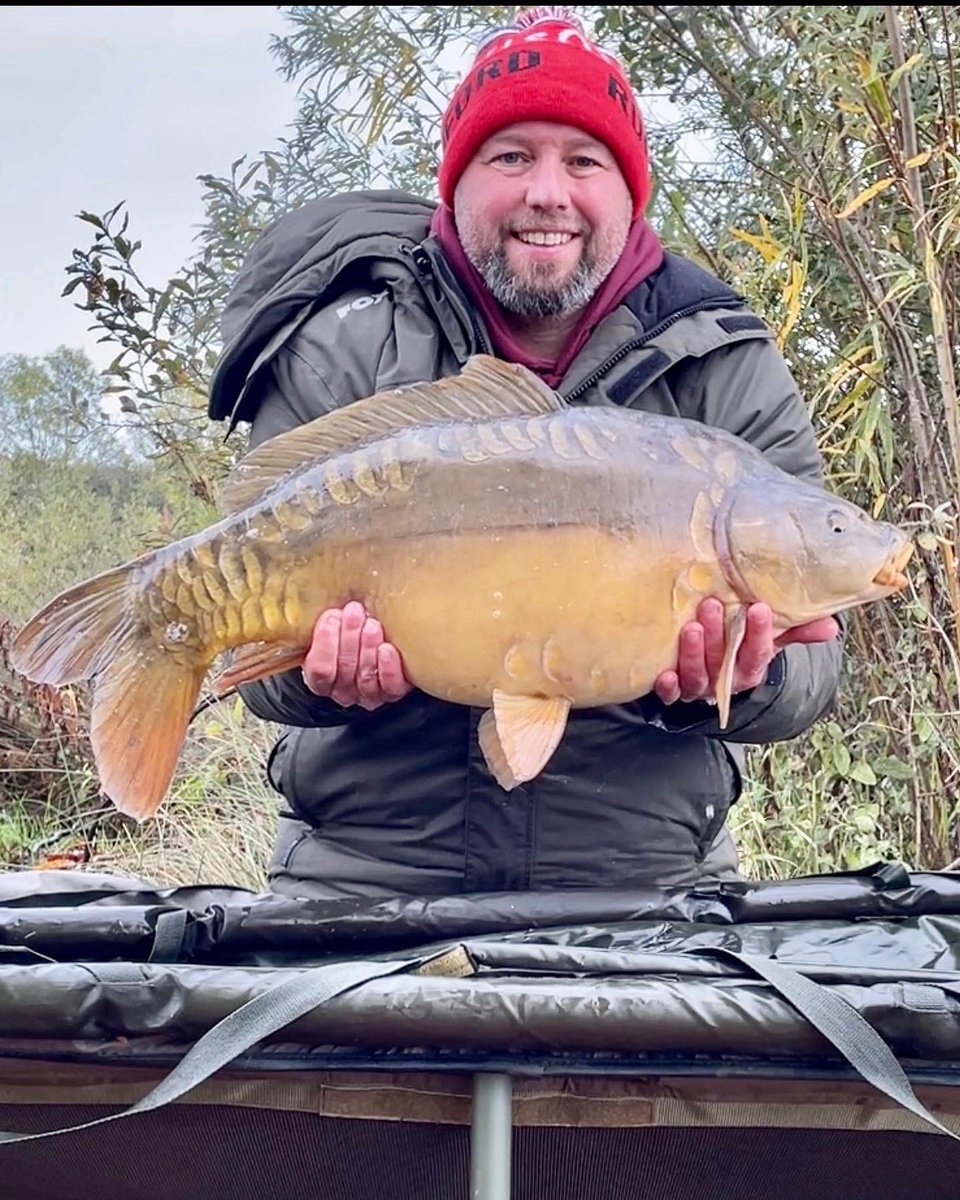 MJRGoldfinch's tweet photo. Good start to the month 19.7and a 16.4 both on crushed🌶️🦑 in bags #propercarpbaits https://t.co/OlXYqUENBG