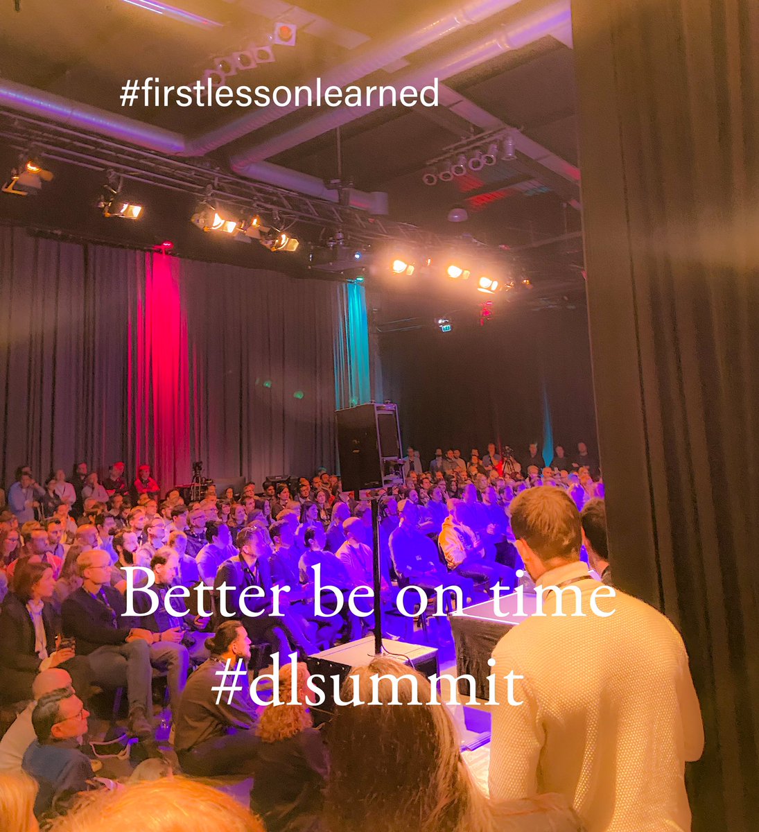 QOSSMIC's tweet photo. First #lessonlearned today: Be faster in the stage room #DLSummit https://t.co/qZ6tRq8MfT
