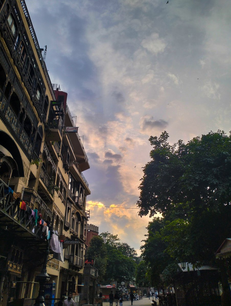sedreactxonli's tweet photo. Lahore : An aesthetic 2.0 https://t.co/XqqQ8xNKE1