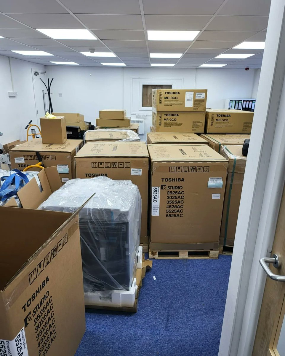 CamelottDigital's tweet photo. We've nailed it......... goods railed off to a National Rail company!
How many boxes can you spot?

#expressdelivery #Camelott #printingneeds https://t.co/MYdiKmJ6U8