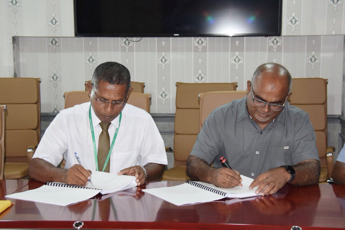 MoHmv's tweet photo. ޕްރޮޖެކްޓް ނަން: ށ.ފޯކައިދޫ ޞިއްހީމަރުކަޒުގެ އެކްސްޓެންޝަން ޢިމާރާތުގެ ނުނިމިހުރި މަސައްކަތް ކުރުމަށް  ހަވާލުކުރުން
 ކޮންޓްރެކްޓަރ:  ޕާރފެކްޓް މަލަފެހި މޯލްޑިވްސް ޕްރައިވެޓް ލިމިޓެޑް https://t.co/qATWETscBy