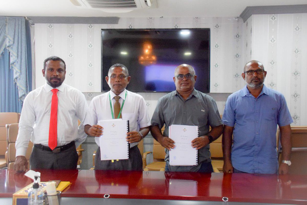 MoHmv's tweet photo. ޕްރޮޖެކްޓް ނަން: ށ.ފޯކައިދޫ ޞިއްހީމަރުކަޒުގެ އެކްސްޓެންޝަން ޢިމާރާތުގެ ނުނިމިހުރި މަސައްކަތް ކުރުމަށް  ހަވާލުކުރުން
 ކޮންޓްރެކްޓަރ:  ޕާރފެކްޓް މަލަފެހި މޯލްޑިވްސް ޕްރައިވެޓް ލިމިޓެޑް https://t.co/qATWETscBy