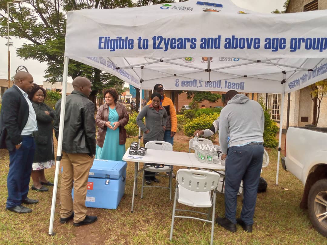 ACF_Zimbabwe (@acf_zim) on Twitter photo <a href="/ACF_Zim/">ACF_Zimbabwe</a> and <a href="/zim_Ahead/">Africa AHEAD - Zimbabwe</a>, last week handed over vaccine freezers, coolers and camping equipment to the Chipinge Town Council. The equipment will assist the Council during COVID-19 vaccination outreaches.
#Funded by <a href="/eu_echo/">EU Civil Protection & Humanitarian Aid 🇪🇺</a> <a href="/ACF_Zim/">ACF_Zimbabwe</a> and <a href="/zim_Ahead/">Africa AHEAD - Zimbabwe</a>, last week handed over vaccine freezers, coolers and camping equipment to the Chipinge Town Council. The equipment will assist the Council during COVID-19 vaccination outreaches.
#Funded by <a href="/eu_echo/">EU Civil Protection & Humanitarian Aid 🇪🇺</a>