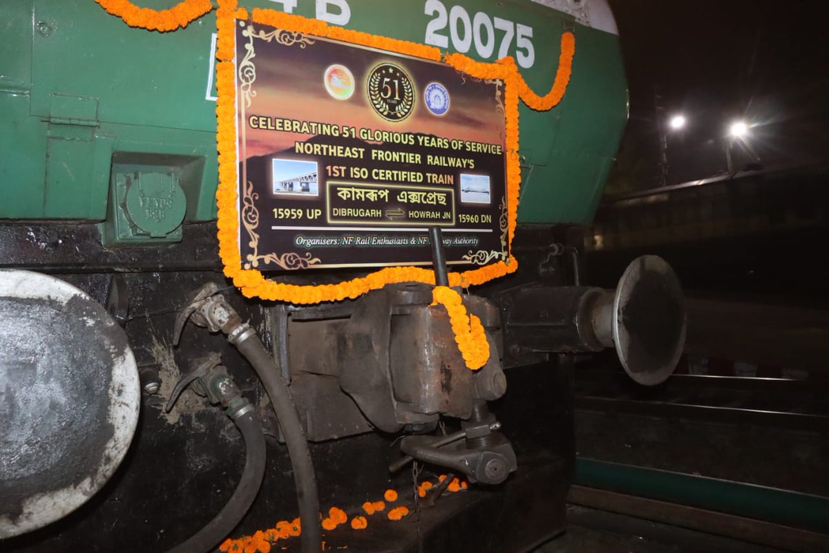 NFR_Enthusiasts's tweet photo. Hon'ble @drm_tsk sir &amp; @NFR_Enthusiasts jointly celebrated the completion of 50 glorious years of service of 15959/60 Kamrup Express at DBRG station. This is the 1st ISO certified train of Northeast India
Thank you for allowing us to celebrate the birthday of it sir !!
@RailNf https://t.co/Ybn3uo6jib