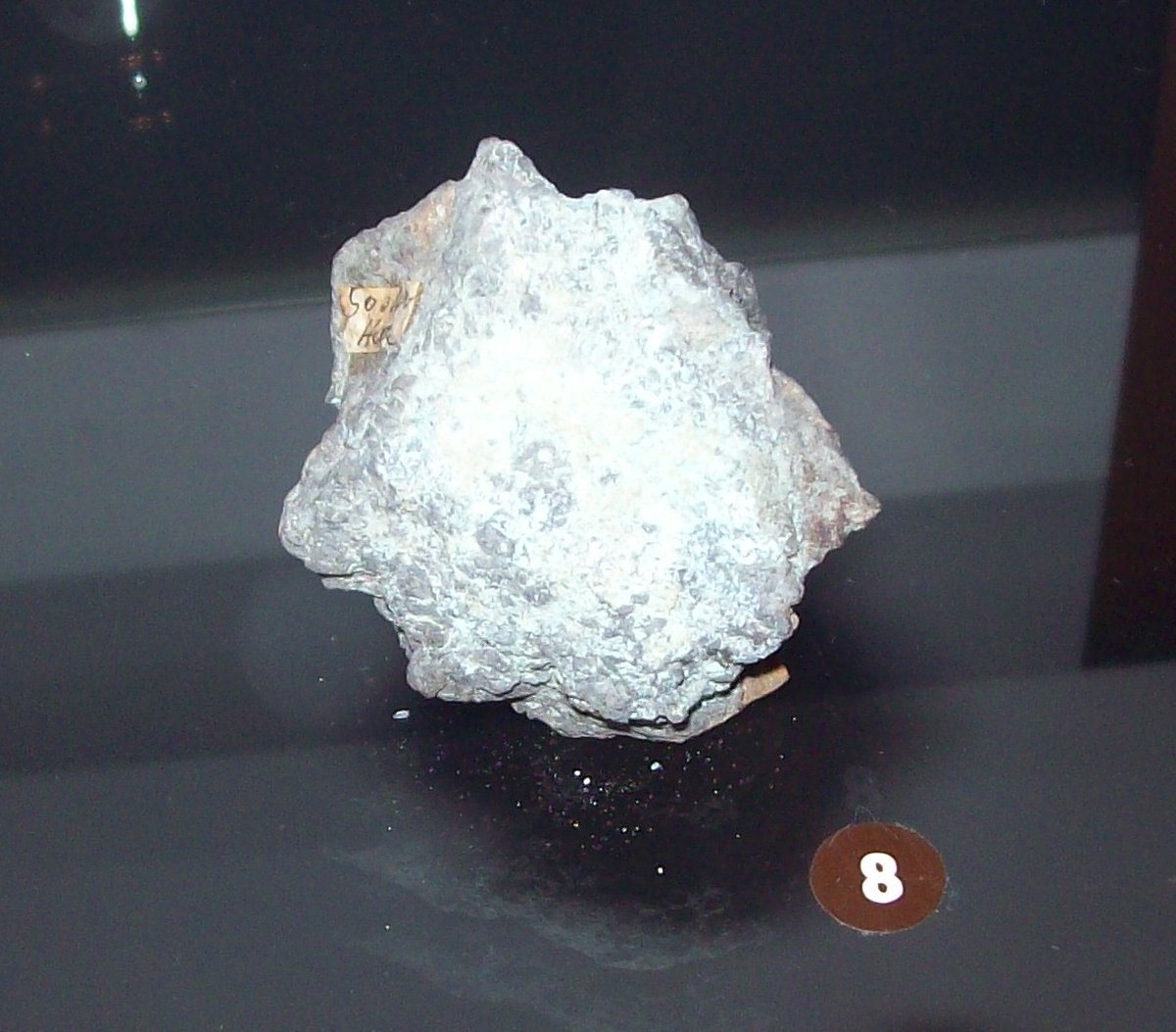 ¿Sabías que en España (o lo que antes era España) se han descubierto por primera vez hasta 10 tipos de minerales distintos y 3 elementos químicos?
Descúbrelo en este #IGEOquiz
view.genial.ly/636cbe95be5385…