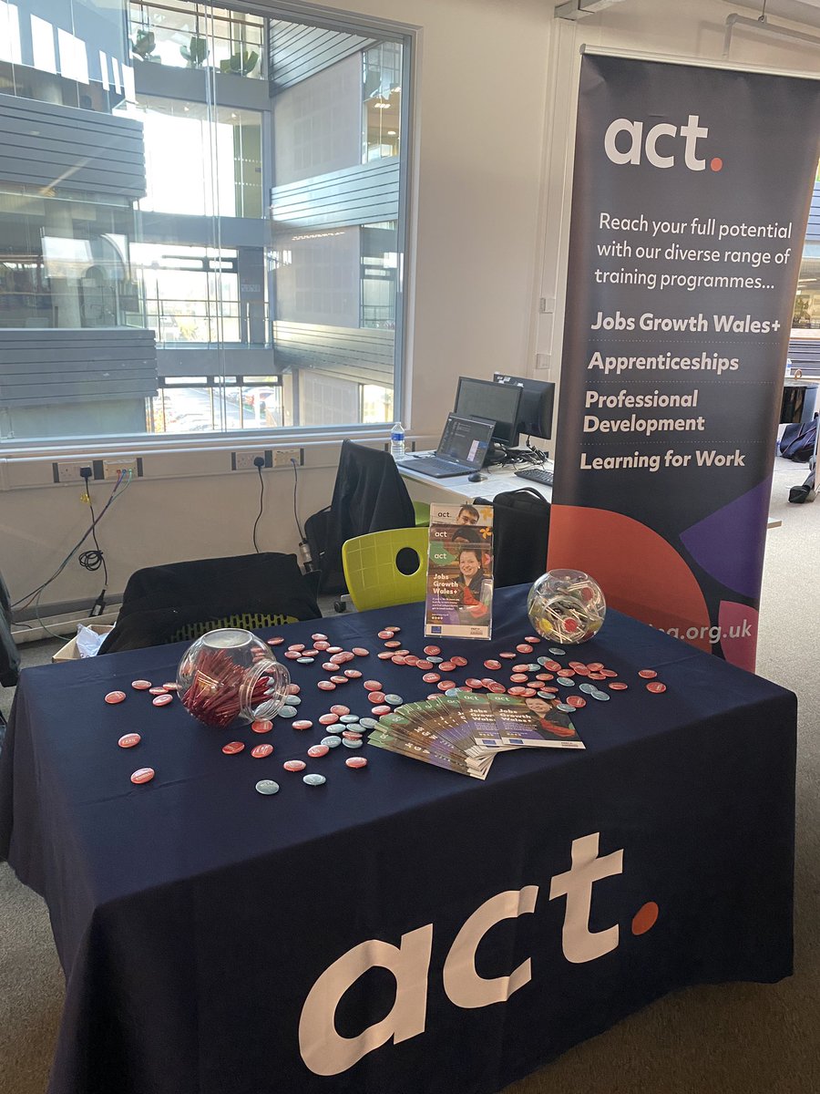 ACTLearnerVoice's tweet photo. Join me at the #SkillsShow at @CAVC 2nd floor library today and tomorrow, lots to see and do! https://t.co/aGpjLNxokv