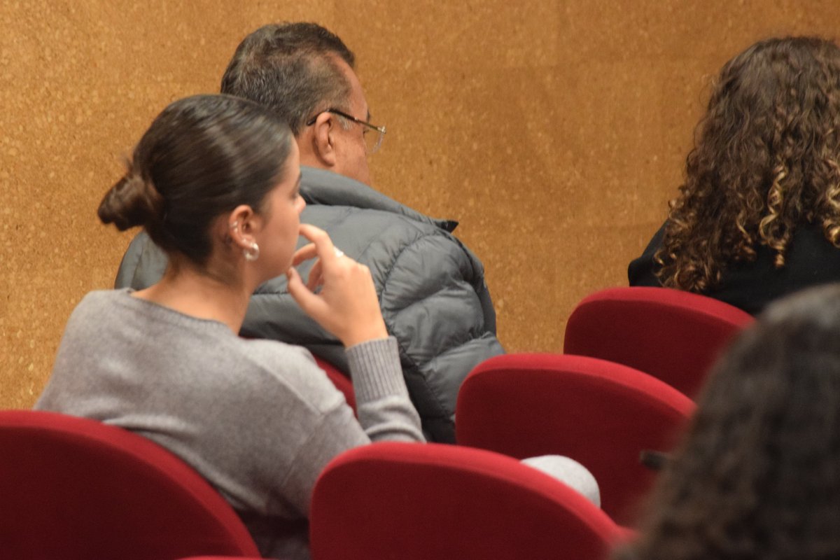 FCom_US's tweet photo. Imágenes de la Jornada "Experiencias creativas: diseño, 
innovación y generación de ideas". (1/4)

#Fcom #US https://t.co/3ztWF4zvVU