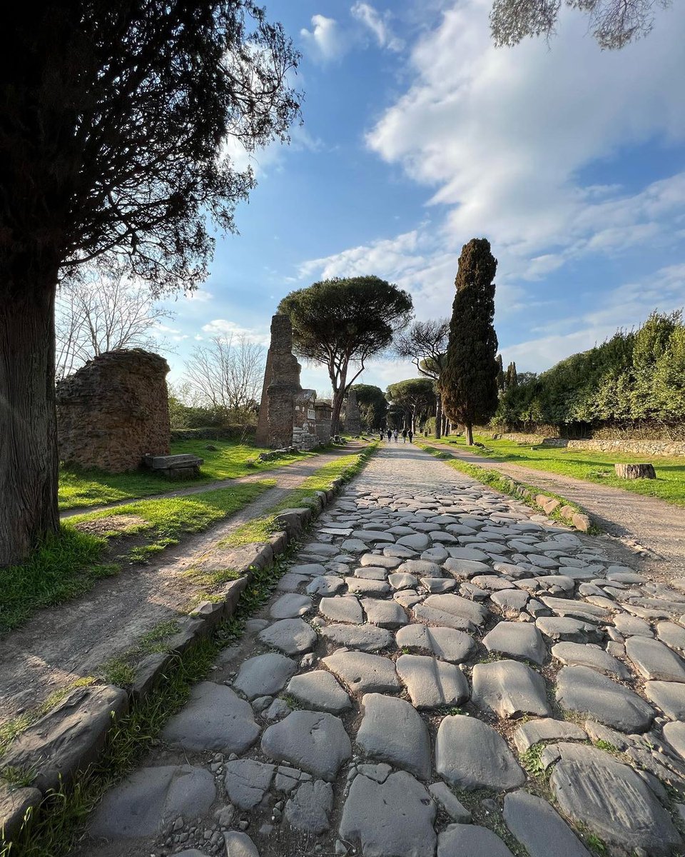 Turismo Roma tweet media