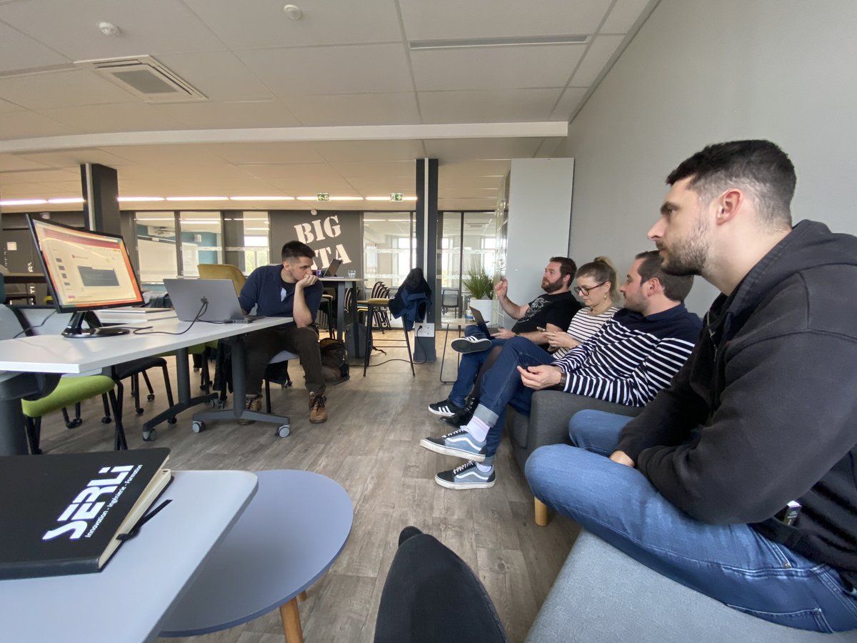 poitoujug's tweet photo. Ils sont prêts pour demain ! 🎤 🤩

Hier à #niorttech, nous avons rencontré nos 3 speakers pour préparer cette 1ere Soirée #Tremplin.

Il est encore temps de vous inscrire sur https://t.co/qxLoq984kO 🤗 https://t.co/WJ4IMiQ9jH
