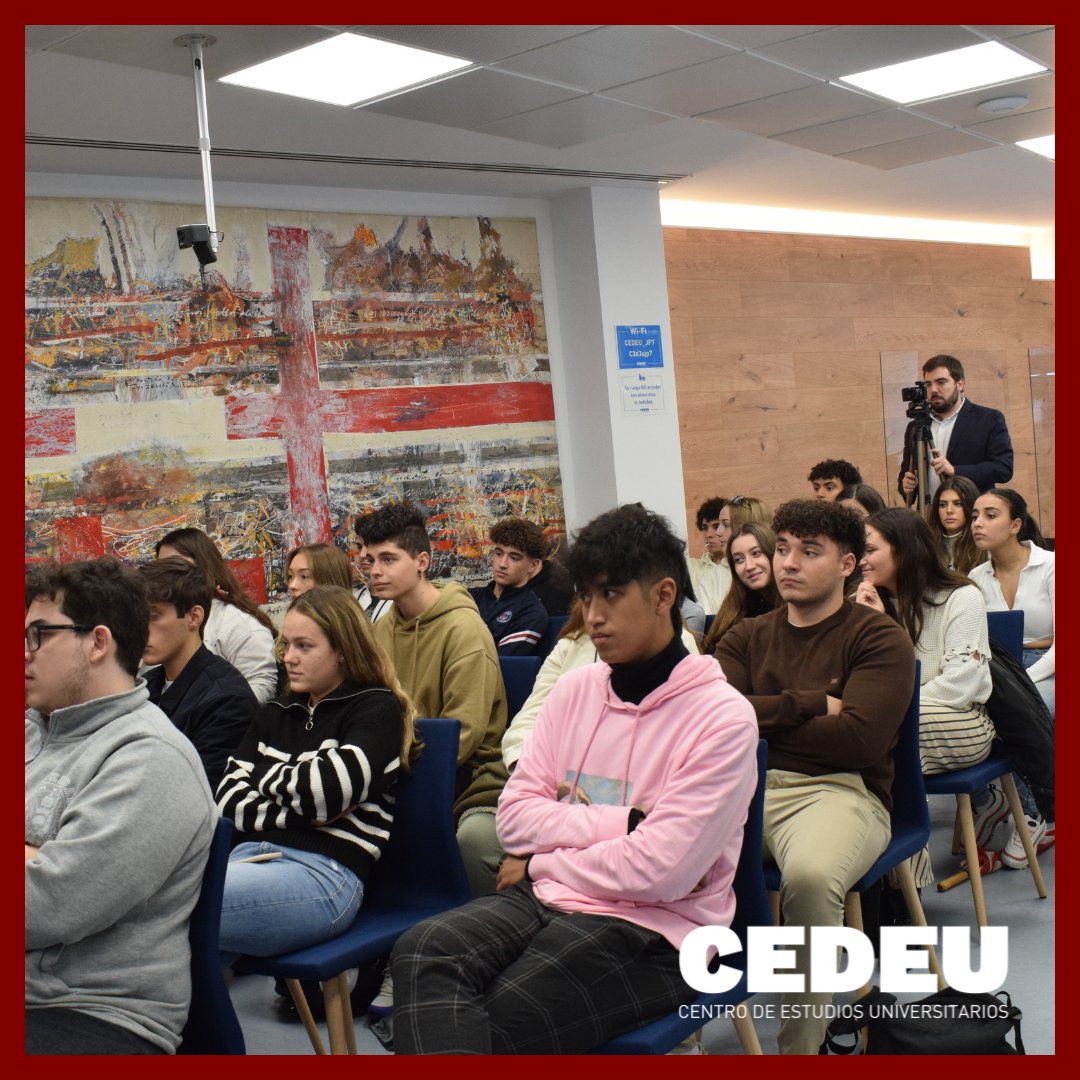 CEDEUoficial's tweet photo. 👨💼Don Eduardo Urbano Del Castrillo, Magistrado en excedencia y Director del Departamento penal y económico de Kepler-Karst.👨💼
#masterclass #alumnos #derecho #magistrado #ActivaTuTalento #ActivaTuFuturo #CEDEU https://t.co/iPR8qrjFRo